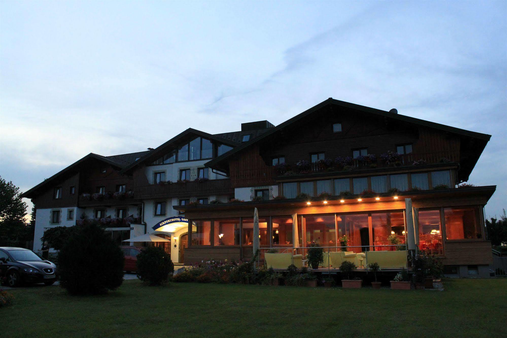 Szálloda Airporthotel - Am Airport